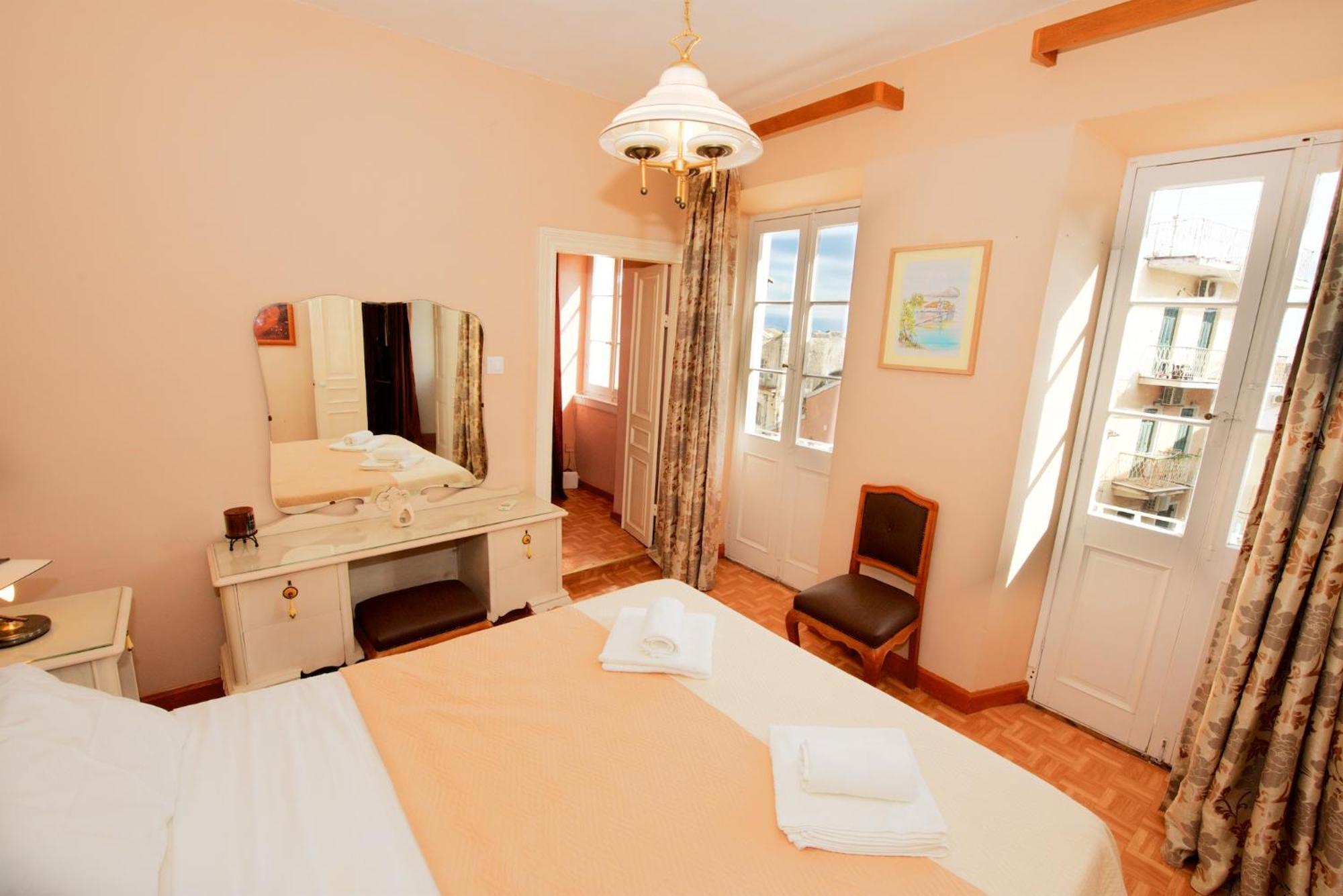 Galiello & Bacco By Corfuescapes Apartment Corfu  Ngoại thất bức ảnh